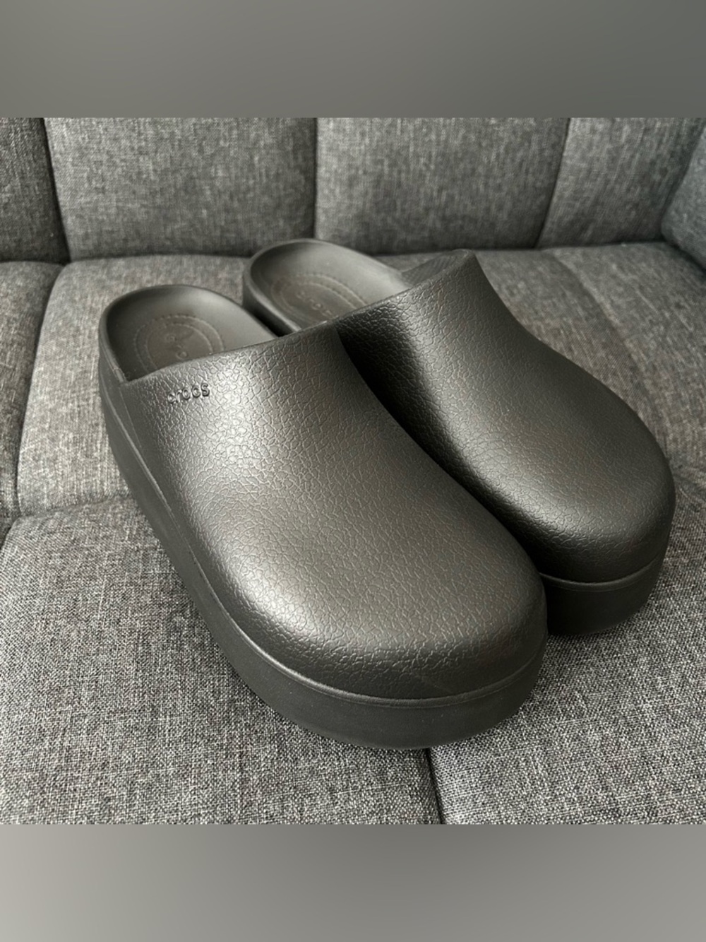 CROCS Dylan Platform Clogs W8 Black